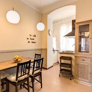 https://seafront-apartment-cinque-terre.hotelitalianriviera.com