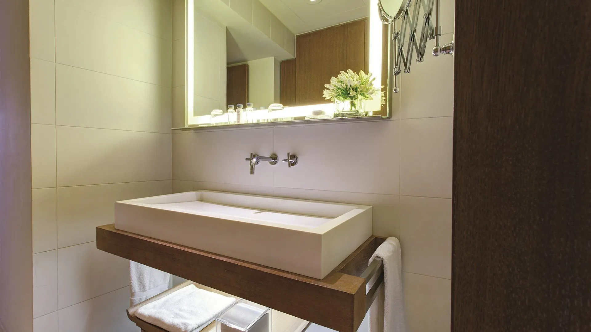 Hotel Continentale - Lungarno Collection Florence